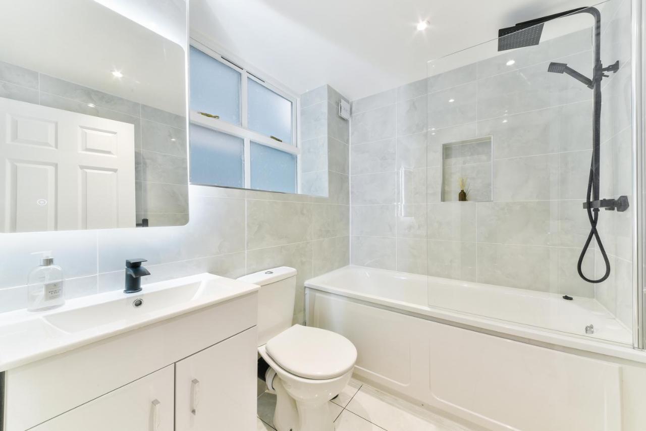 Amazing 2 Bed Apartment Clapham North London Ngoại thất bức ảnh