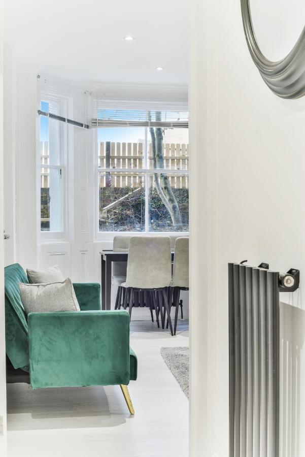 Amazing 2 Bed Apartment Clapham North London Ngoại thất bức ảnh